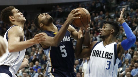 Harrison, ante Dallas