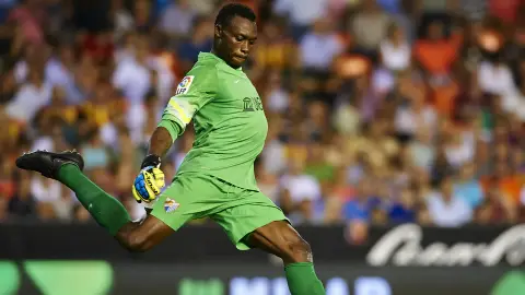 El portero del Málaga Carlos Kameni El portero del Málaga Carlos Kameni
