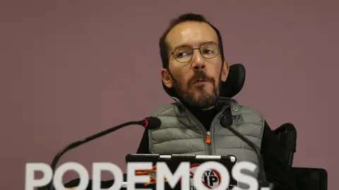 Pablo Echenique, durante la rueda de prensa que ha ofrecido tras el Consejo de Coordinación del partido Pablo Echenique, durante la rueda de prensa que ha ofrecido tras el Consejo de Coordinación del partido
