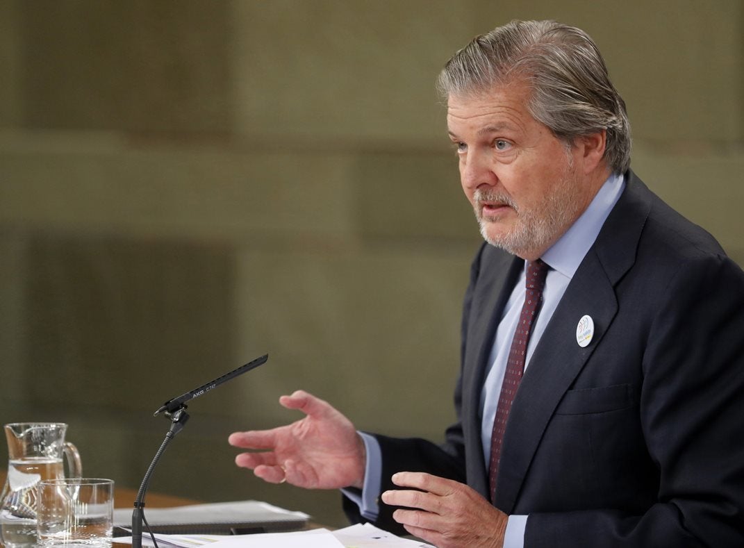 El Gobierno da luz verde al decreto que aplaza los efectos académicos de las 'reválidas' El Gobierno da luz verde al decreto que aplaza los efectos académicos de las 'reválidas'