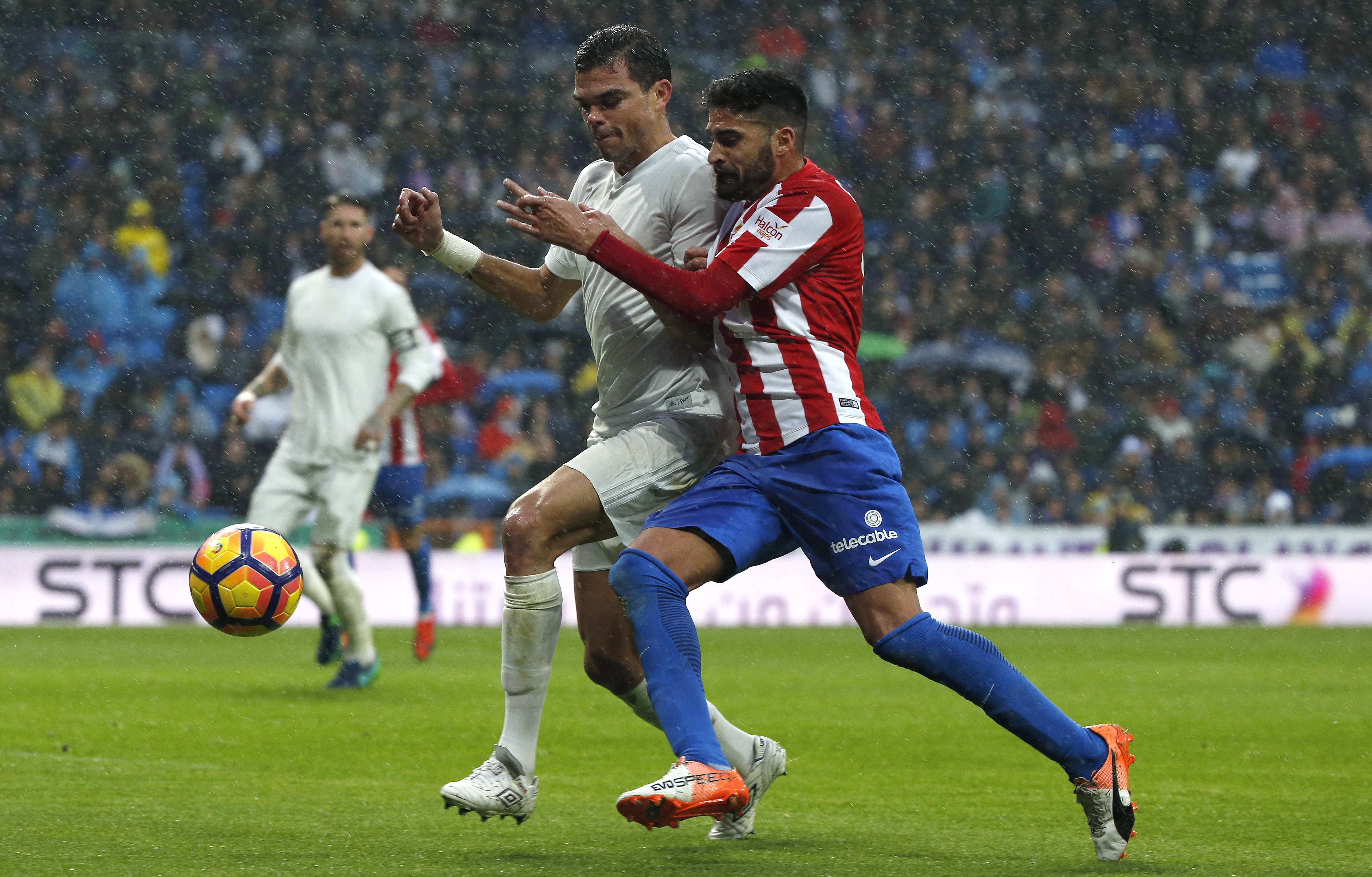 Pepe, sobre su renovación: "Está en manos del club" Pepe, sobre su renovación: "Está en manos del club"