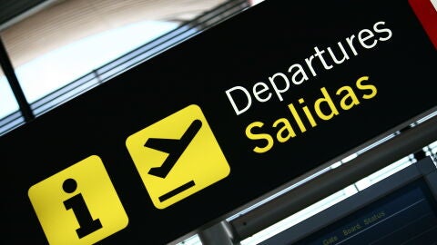 Terminal de salidas del aeropuerto