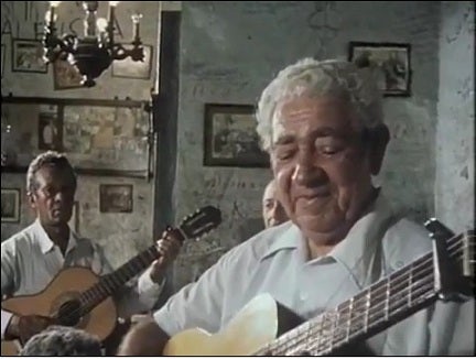Canciones económicas: 'Todo por la reforma agraria' de  Carlos Puebla episode artwork