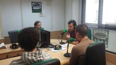 Onda Deportiva Elche Jesús Pareja, en Onda Cero Elche, con los pilotos ilicitanos José Javier Pérez y Jonathan Gomis.
