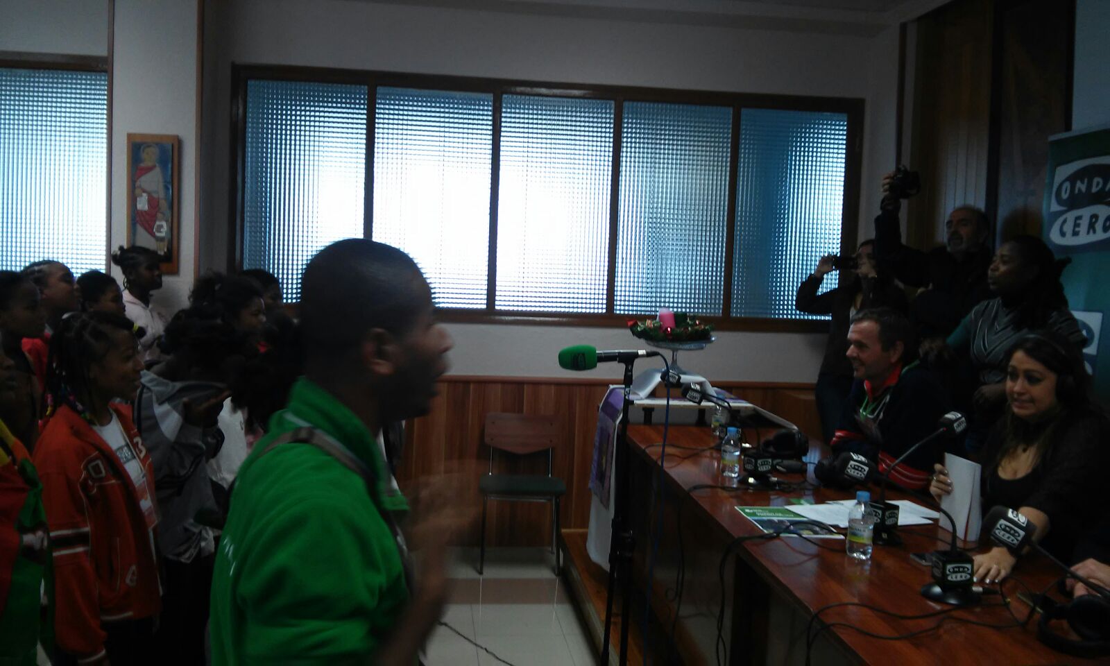 Valladolid en la Onda, especial desde el Colegio San Viator, con el Coro Malagasy Gospel. 29/11/2016 Valladolid en la Onda, especial desde el Colegio San Viator, con el Coro Malagasy Gospel. 29/11/2016