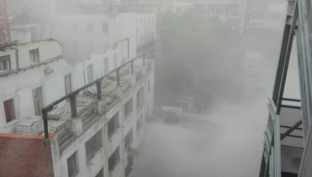 Derrumbe del tejado de edificio en obras de Calle Lagasca de Madrid