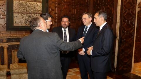 Reuni&oacute;n entres los presidentes de las Diputaciones de Castell&oacute;n, Valencia y Alicante con el president de la Generalitat.