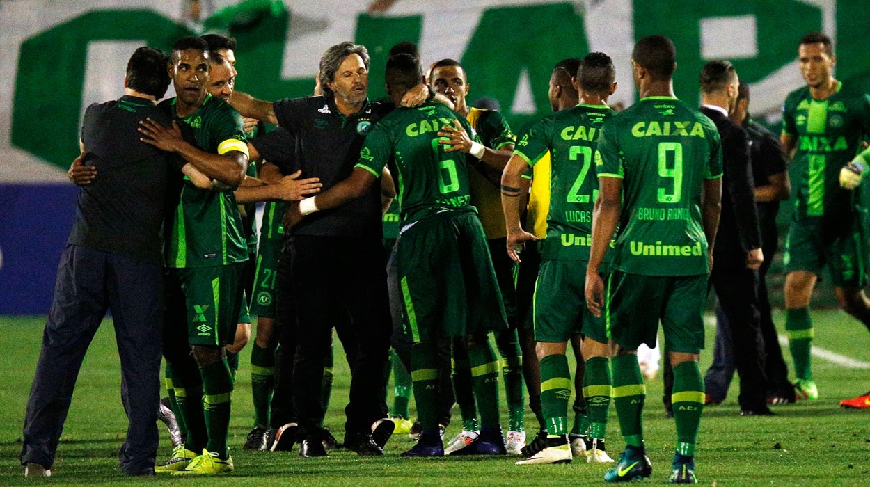 El coronel colombiano Bonilla: "Se están poniendo todos los medios para ubicar a los supervivientes" El coronel colombiano Bonilla: "Se están poniendo todos los medios para ubicar a los supervivientes"