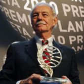 Eduardo Mendoza recoge el Premio Planeta 2010