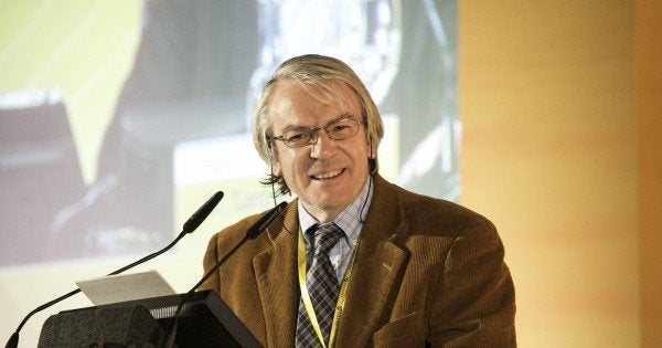 Josep Maria Gatell: "Entre un 20% y 30% de los infectados por SIDA no saben que lo están" Josep Maria Gatell: "Entre un 20% y 30% de los infectados por SIDA no saben que lo están"