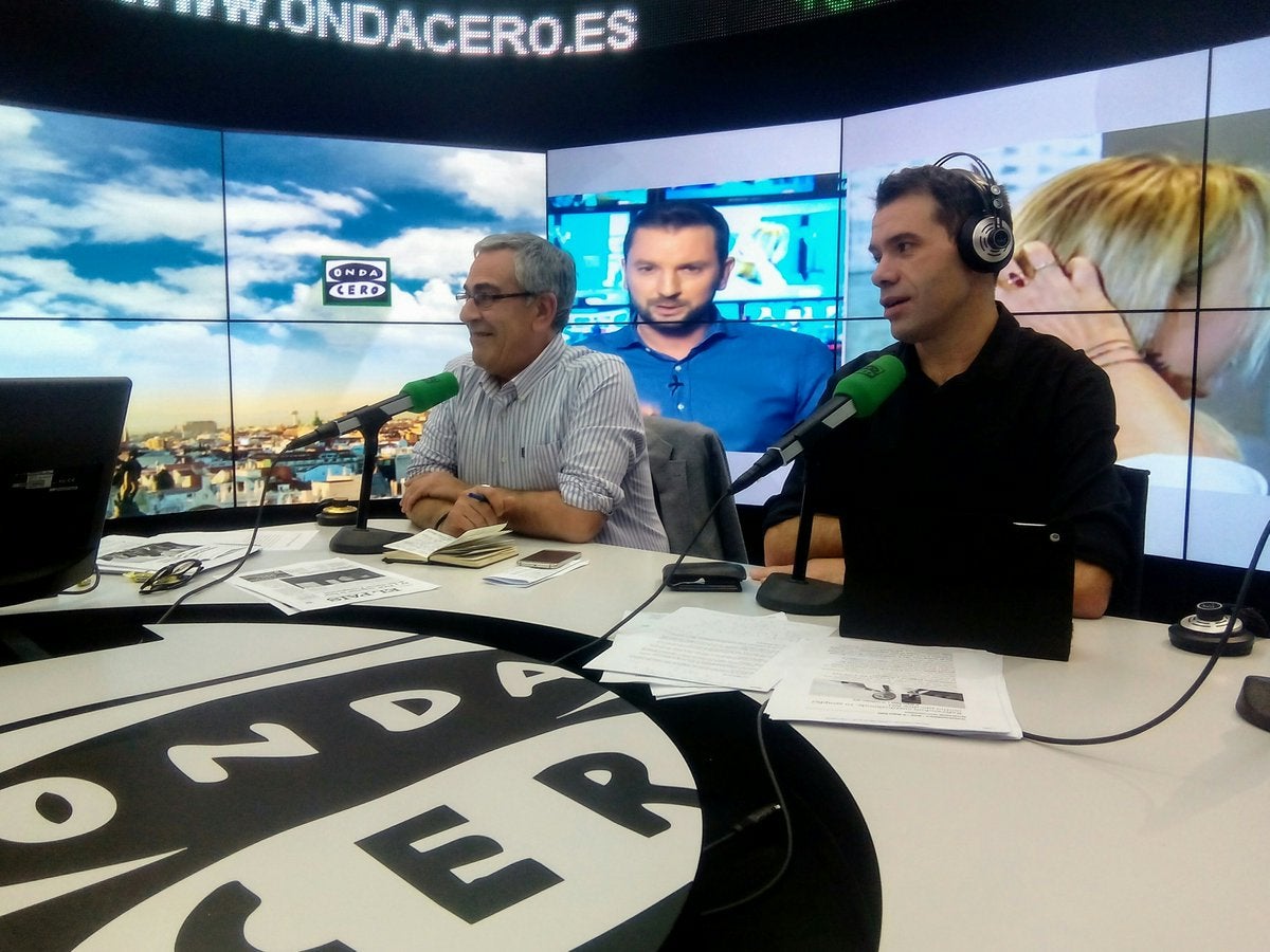 Discusión entre Toni Bolaño y Rubén Amón sobre un referéndum en Cataluña Discusión entre Toni Bolaño y Rubén Amón sobre un referéndum en Cataluña