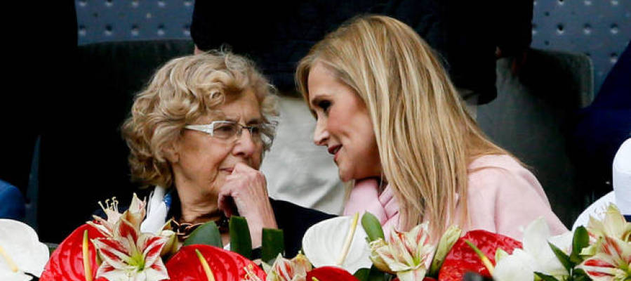 Cristina Cifuentes y Manuela Carmena Cristina Cifuentes y Manuela Carmena