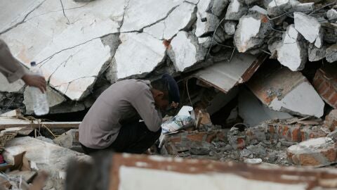 Sumatra, de nuevo escenario de la tragedia de un terremoto