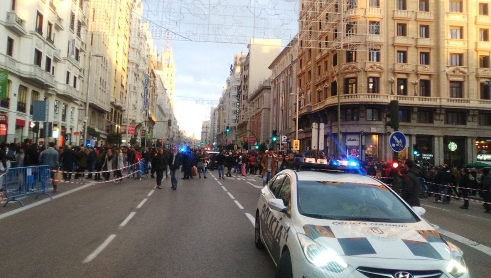 La Gran Vía de Madrid, desalojada por una falsa alerta de bomba