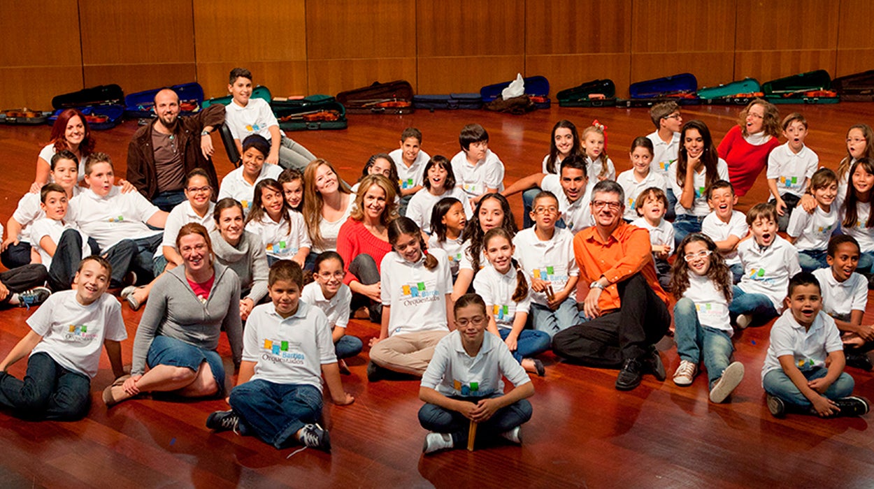 Barrios Orquestados, el proyecto que llevará la música a los niños de un campo de refugiados en Lesbos Barrios Orquestados, el proyecto que llevará la música a los niños de un campo de refugiados en Lesbos