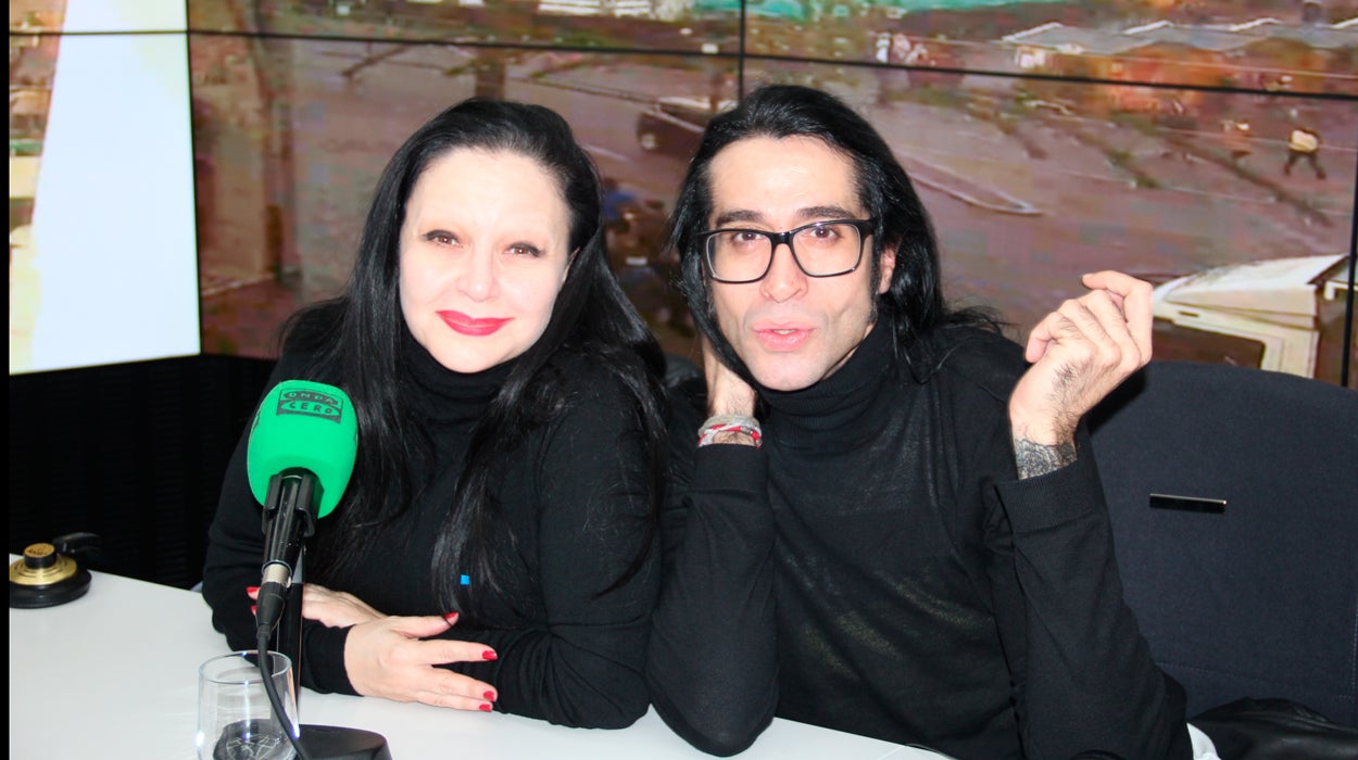 Mario Vaquerizo: "Hay fans de Alaska que me llaman la Yoko Ono" Mario Vaquerizo: "Hay fans de Alaska que me llaman la Yoko Ono"