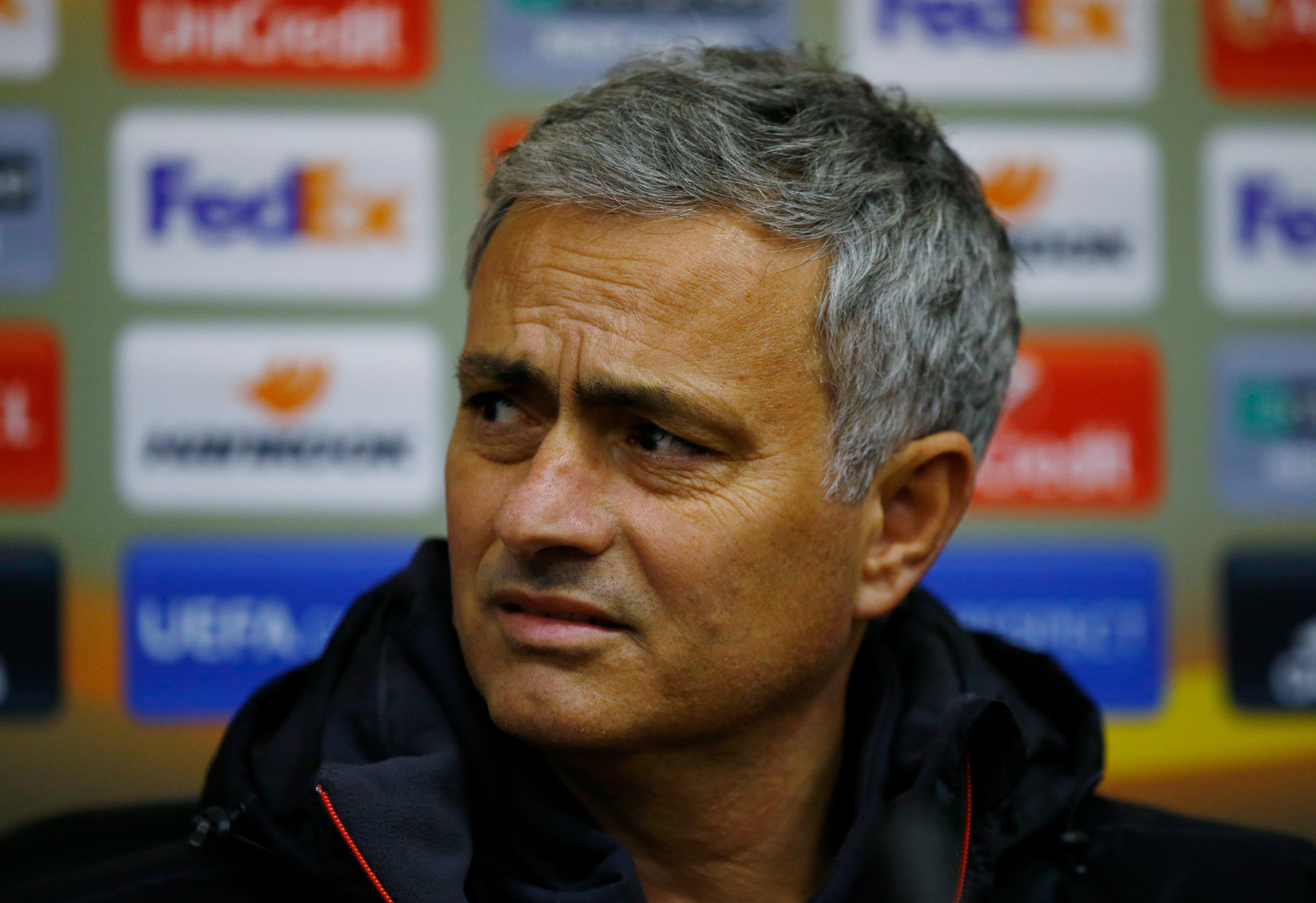 Mourinho asegura estar "al día" de todas sus obligaciones tributarias Mourinho asegura estar "al día" de todas sus obligaciones tributarias