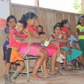 Niños y niñas en el centro habilitado en Nicaragua. 