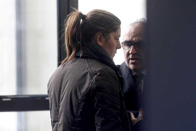 El fiscal pide al juez que se retire la custodia a la madre de Nadia El fiscal pide al juez que se retire la custodia a la madre de Nadia