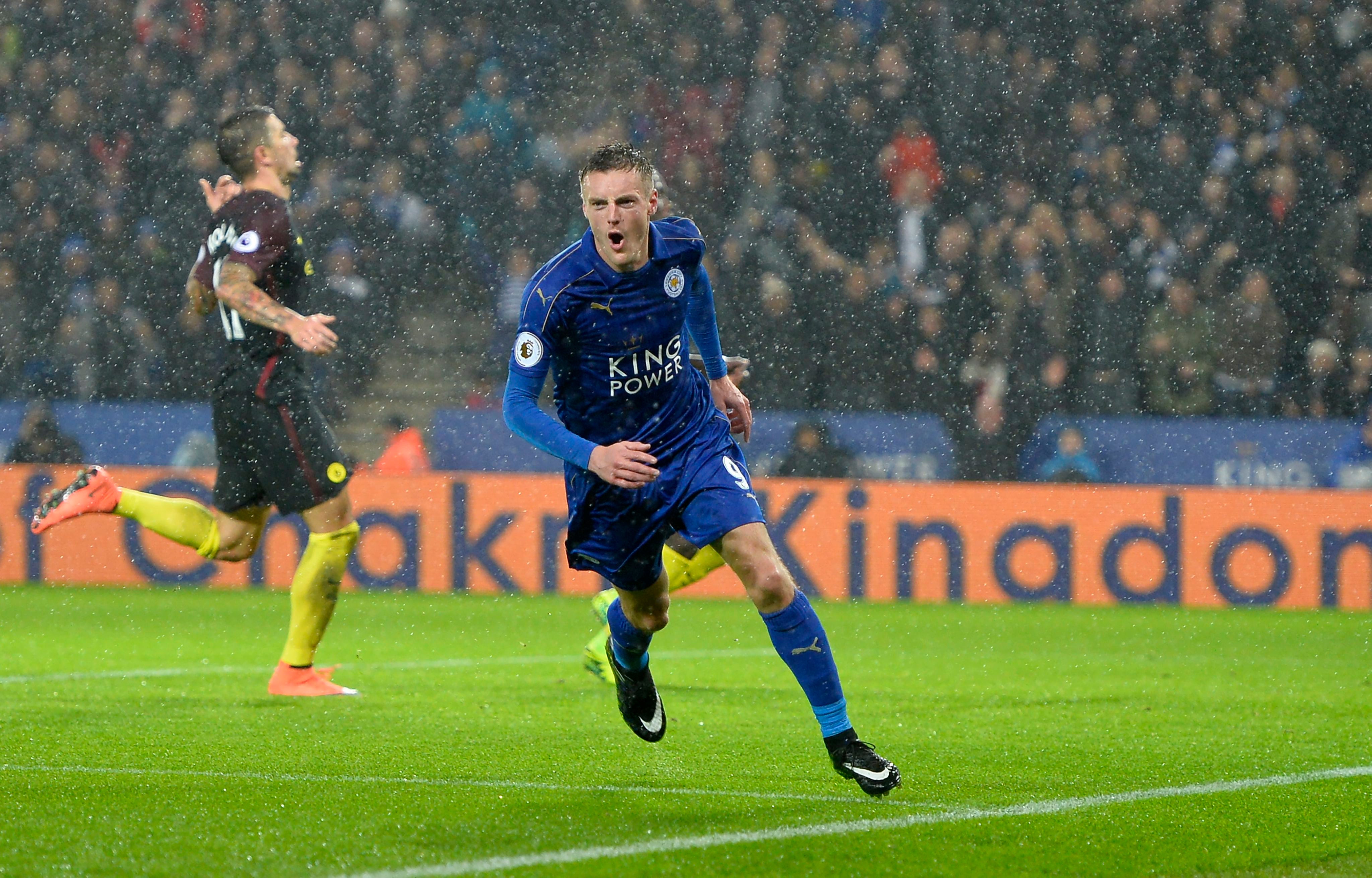 Un 'hat-trick' de Vardy da el triunfo al Leicester y hunde al Manchester City de Guardiola Un 'hat-trick' de Vardy da el triunfo al Leicester y hunde al Manchester City de Guardiola