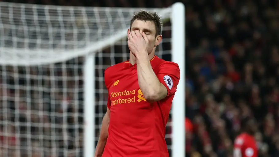 Milner en el partido del Liverpool frente al West Ham Milner en el partido del Liverpool frente al West Ham