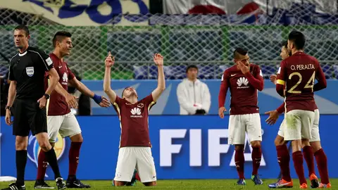 Los jugadores del América de México celebran su victoria en el Mundialito Los jugadores del América de México celebran su victoria en el Mundialito