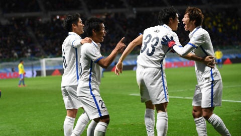 El Kashima Antlers celebra un gol