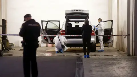 Vehículo en el que fue asesinada la viuda del expresidente de la CAM Vehículo en el que fue asesinada la viuda del expresidente de la CAM