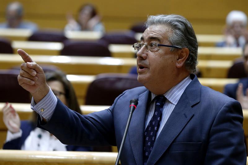 Zoido a Bildu: "En las cárceles no hay ningún preso por ser independentista" Zoido a Bildu: "En las cárceles no hay ningún preso por ser independentista"