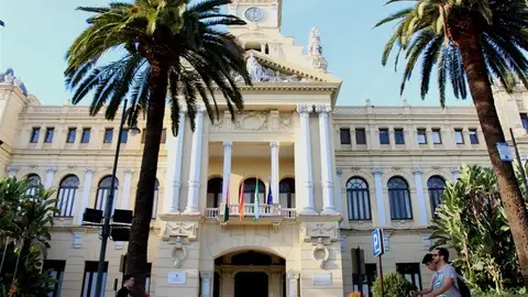El Ayuntamiento de Málaga El Ayuntamiento de Málaga
