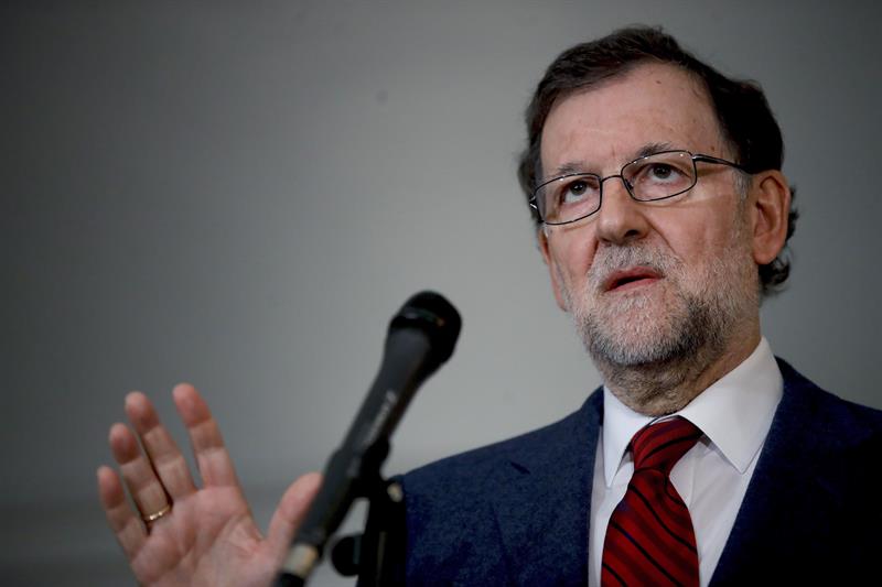 Rajoy se solidariza con Alemania y apuesta por una Europa unida frente al terror Rajoy se solidariza con Alemania y apuesta por una Europa unida frente al terror