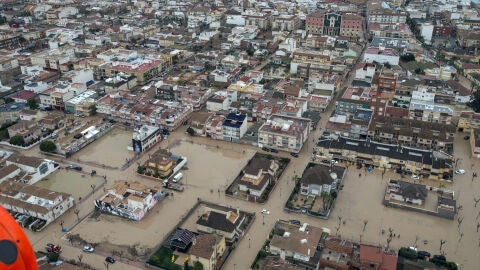  Vista desde un helic&oacute;tero de la Unidad Militar de Emergencias de los Alc&aacute;zares