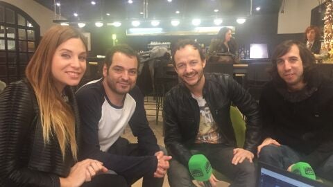 La Oreja de Van Gogh en los aperitivos del Amara Plaza