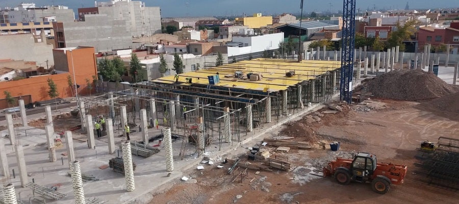 Las obras del colegio Regina Violant de Almassora. Las obras del colegio Regina Violant de Almassora.