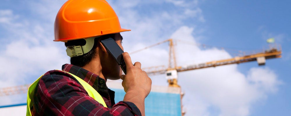 Un trabajador de 64 años herido en un accidente laboral en Cabeza del Buey, un hombre de 26, herido en un accidente en Don Benito Un trabajador de 64 años herido en un accidente laboral en Cabeza del Buey, un hombre de 26, herido en un accidente en Don Benito