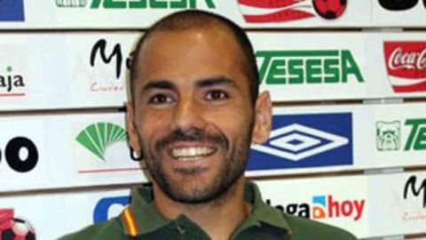 El delantero, Salva Ballesta.