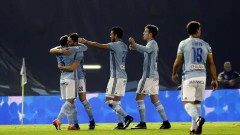 El Celta celebra su tanto ante el UCAM El Celta celebra su tanto ante el UCAM