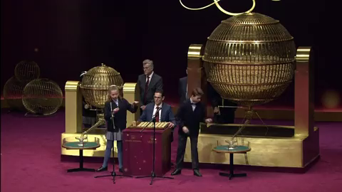 Dos décimos del segundo premio y uno de un quinto de la lotería de Navidad vendidos en Castellón Dos décimos del segundo premio y uno de un quinto de la lotería de Navidad vendidos en Castellón