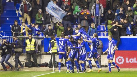 Alav&eacute;s celebra su tanto