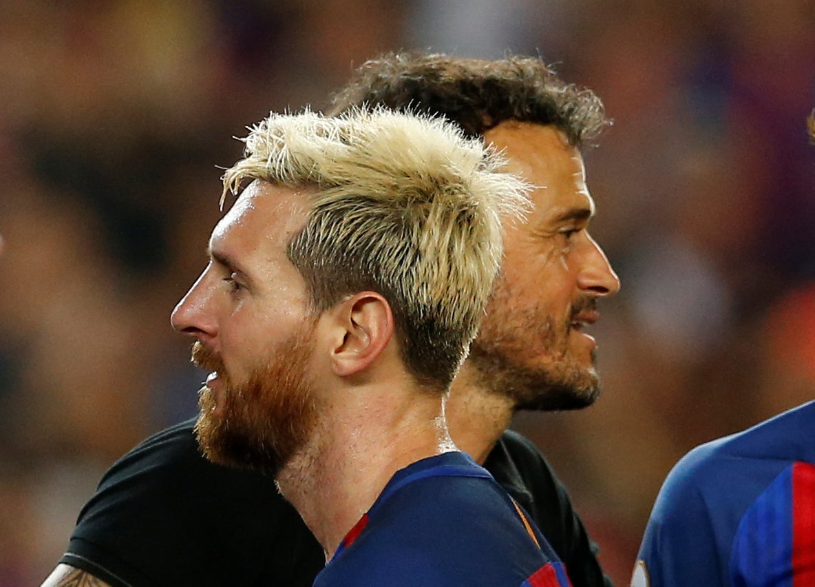 Luis Enrique: "Es ridículo comparar a Messi con premios o 'melones de oro" Luis Enrique: "Es ridículo comparar a Messi con premios o 'melones de oro"