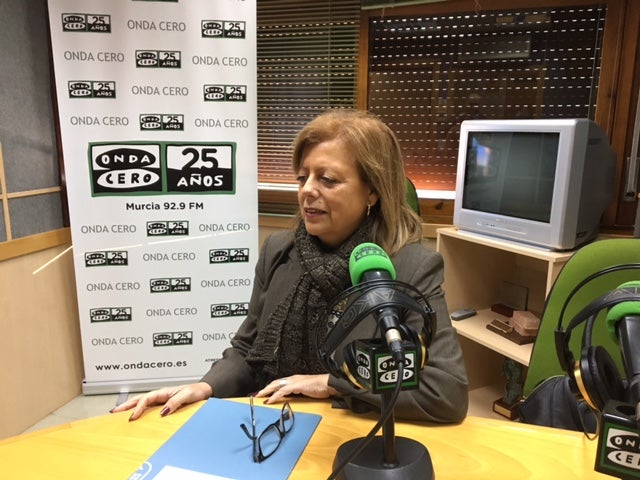 Sánchez Mora: "Espero que se aprueben los presupuestos porque tengo muchas cosas que hacer por la educación en 2017" Sánchez Mora: "Espero que se aprueben los presupuestos porque tengo muchas cosas que hacer por la educación en 2017"