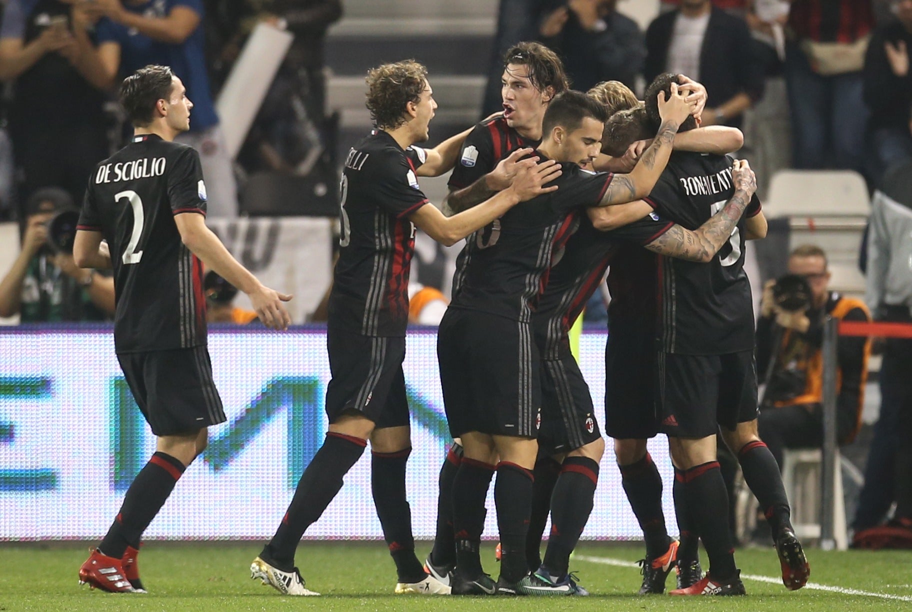 El Milan tumba a la Juventus en los penaltis para llevarse la Supercopa de Italia El Milan tumba a la Juventus en los penaltis para llevarse la Supercopa de Italia