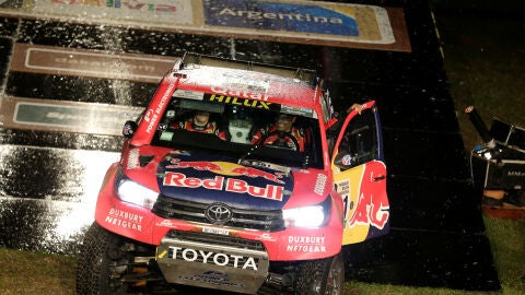Al-Attiyah, en la salida del Rally Dakar 2017