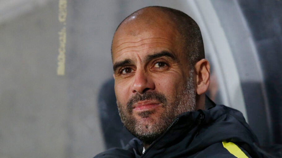 Pep Guardiola, durante un partido con el City
