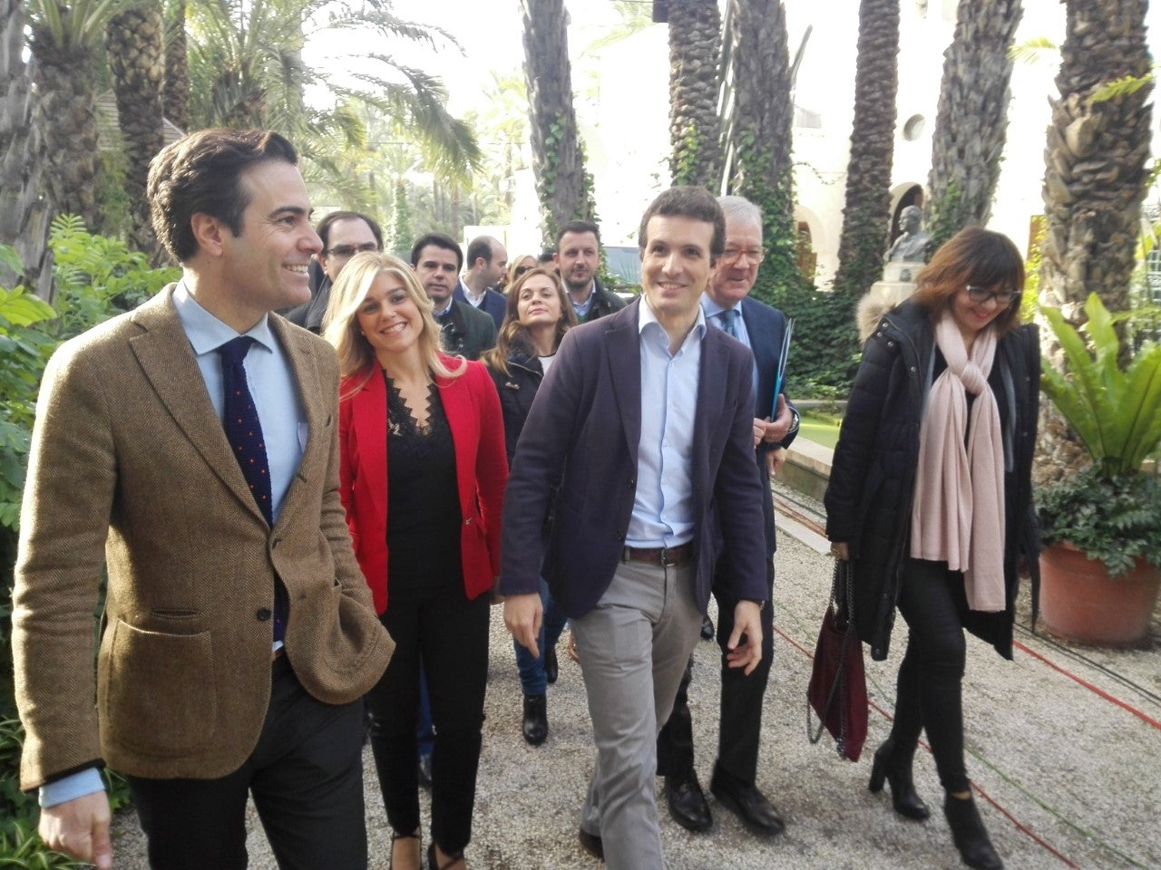 Pablo Casado sugiere la implantación de la segunda vuelta para la elección de alcaldes y alcaldesas Pablo Casado sugiere la implantación de la segunda vuelta para la elección de alcaldes y alcaldesas