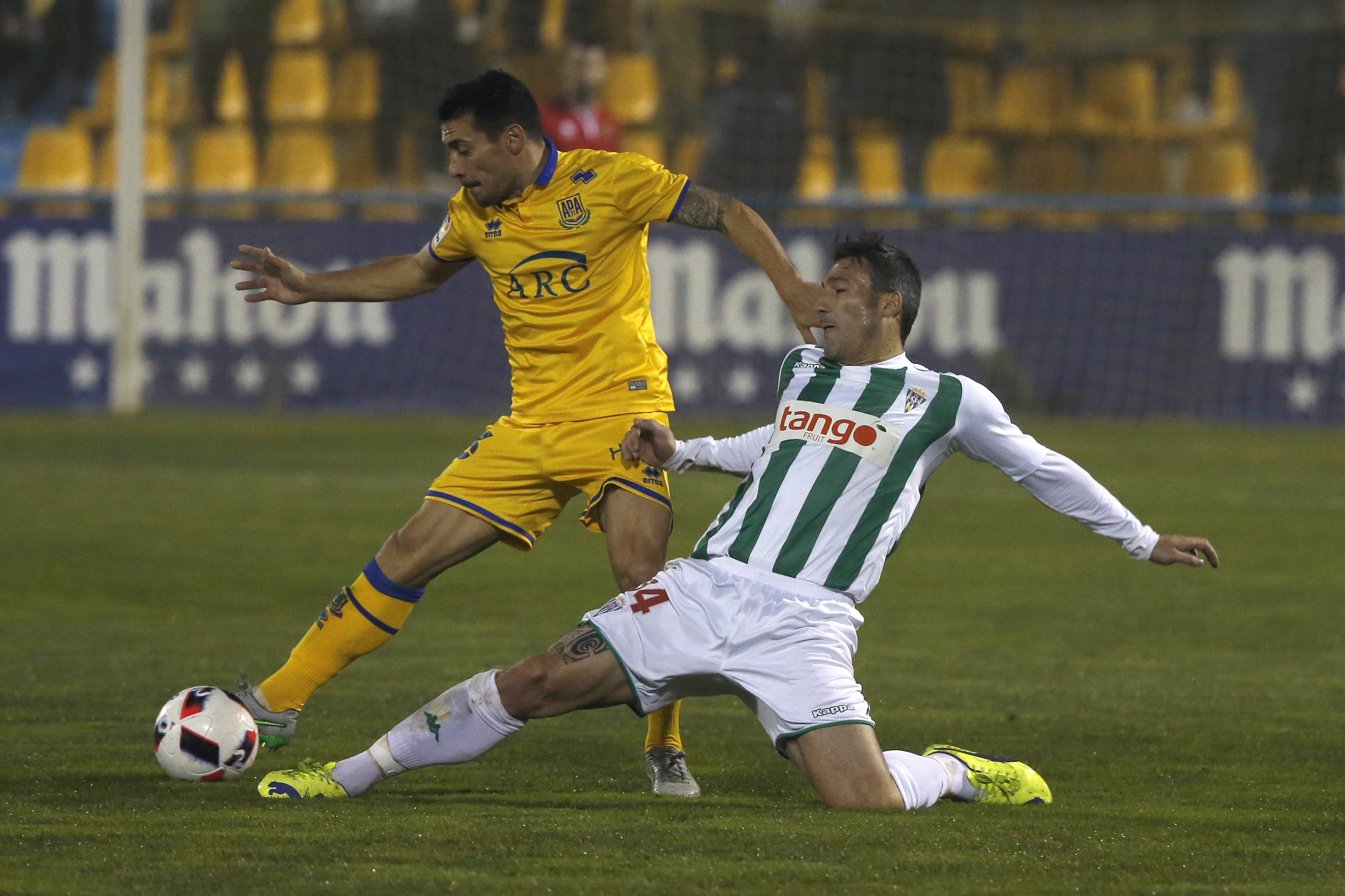 Alcorcón y Córdoba empatan a cero en Santo Domingo y dejan la eliminatoria abierta para la vuelta Alcorcón y Córdoba empatan a cero en Santo Domingo y dejan la eliminatoria abierta para la vuelta