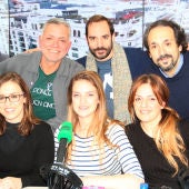 José Manuel Zapata, Cristina Toledo, Marifé Nogales, Marina Monzó y Rubén Fernández Aguirre con Juan Ramón Lucas
