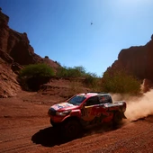 Nasser Al-Attiyah, en la tercera etapa del Dakar Nasser Al-Attiyah, en la tercera etapa del Dakar