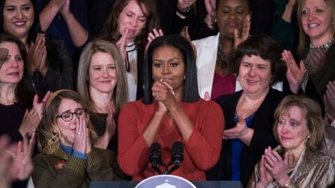 Michelle obama, emocionada durante su discurso