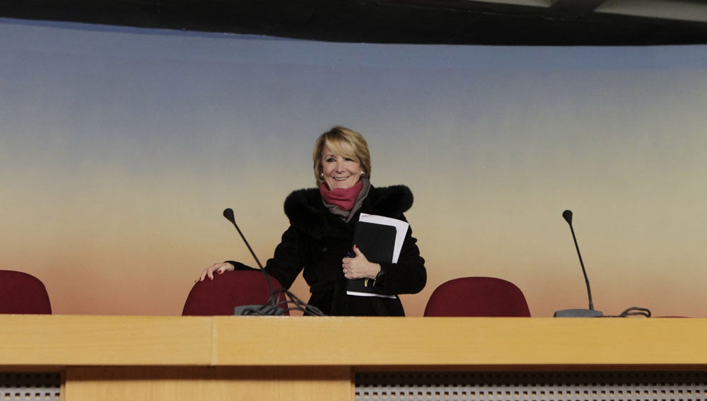 Aguirre exige a Carmena que permita beber en la calle durante la Feria de San Isidro "como en el Orgullo Gay" Aguirre exige a Carmena que permita beber en la calle durante la Feria de San Isidro "como en el Orgullo Gay"